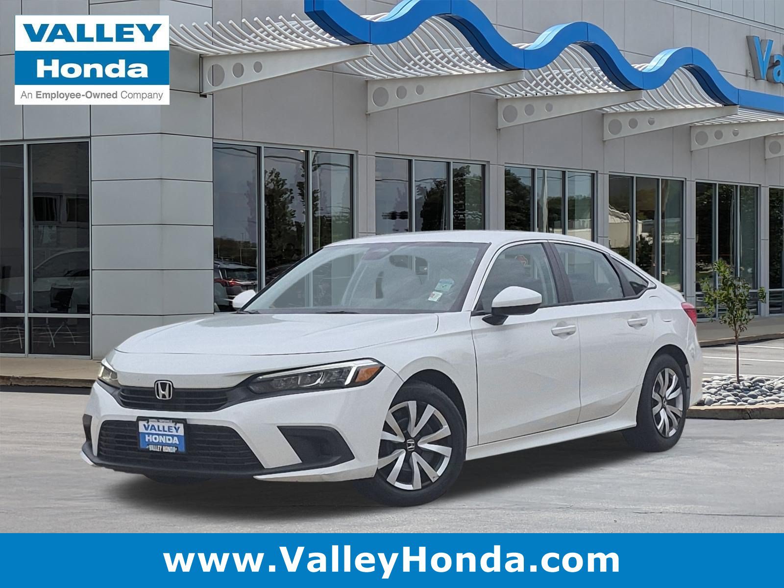Used 2022 Honda Civic LX image 1