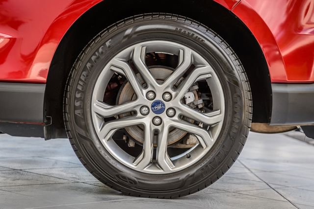 Used 2015 Ford Edge Titanium w/ Equipment Group 301A AWD/4WD image 14