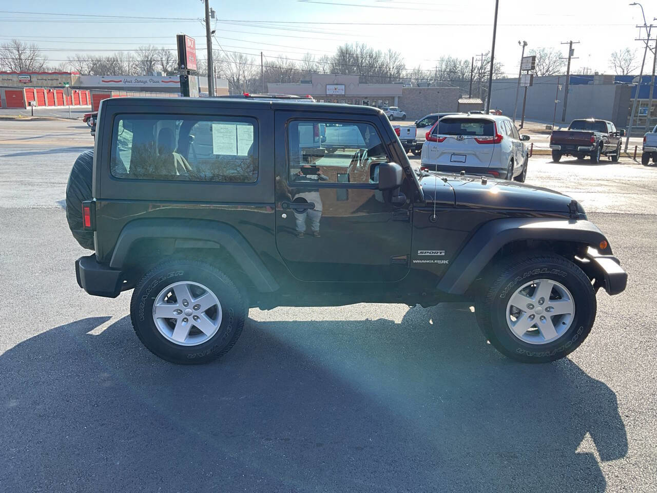 Used 2018 Jeep Wrangler Sport image 6