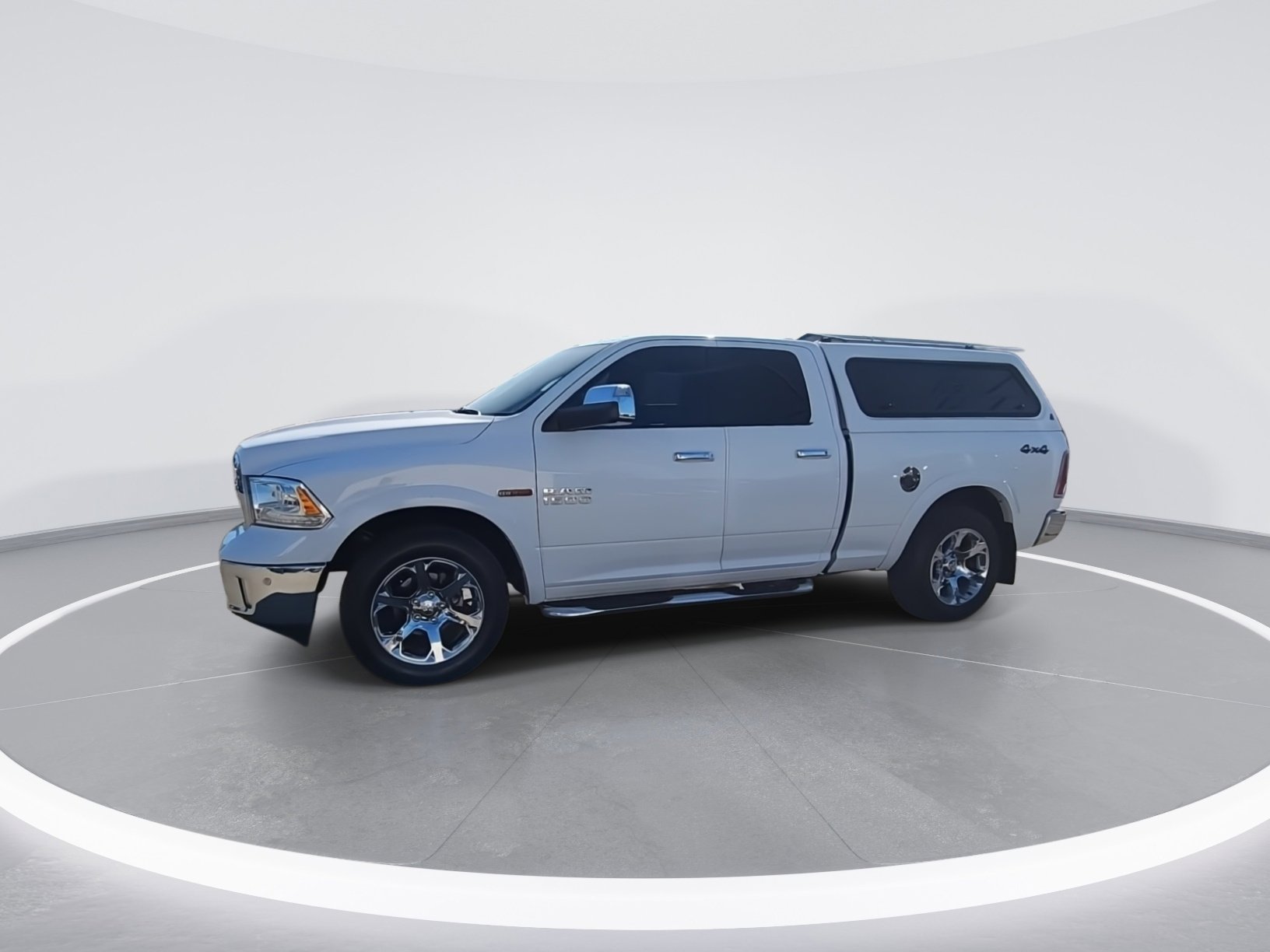 Certified 2016 RAM 1500 Laramie w/ Convenience Group image 4