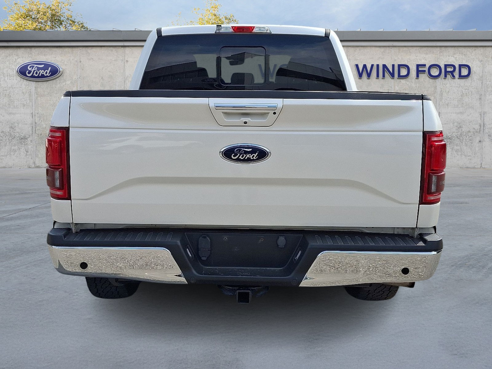 Used 2017 Ford F150 Lariat AWD/4WD image 5