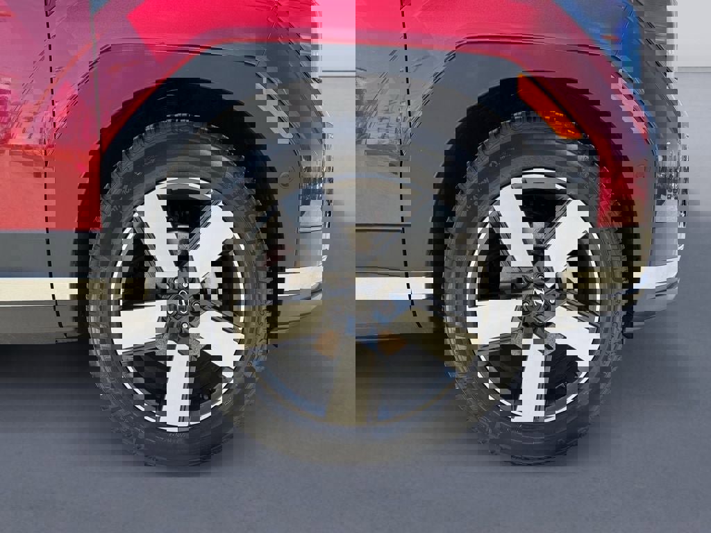 Used 2025 Hyundai Santa Fe Limited image 9