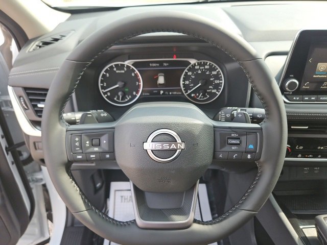 New 2026 Nissan Rogue SV image 14