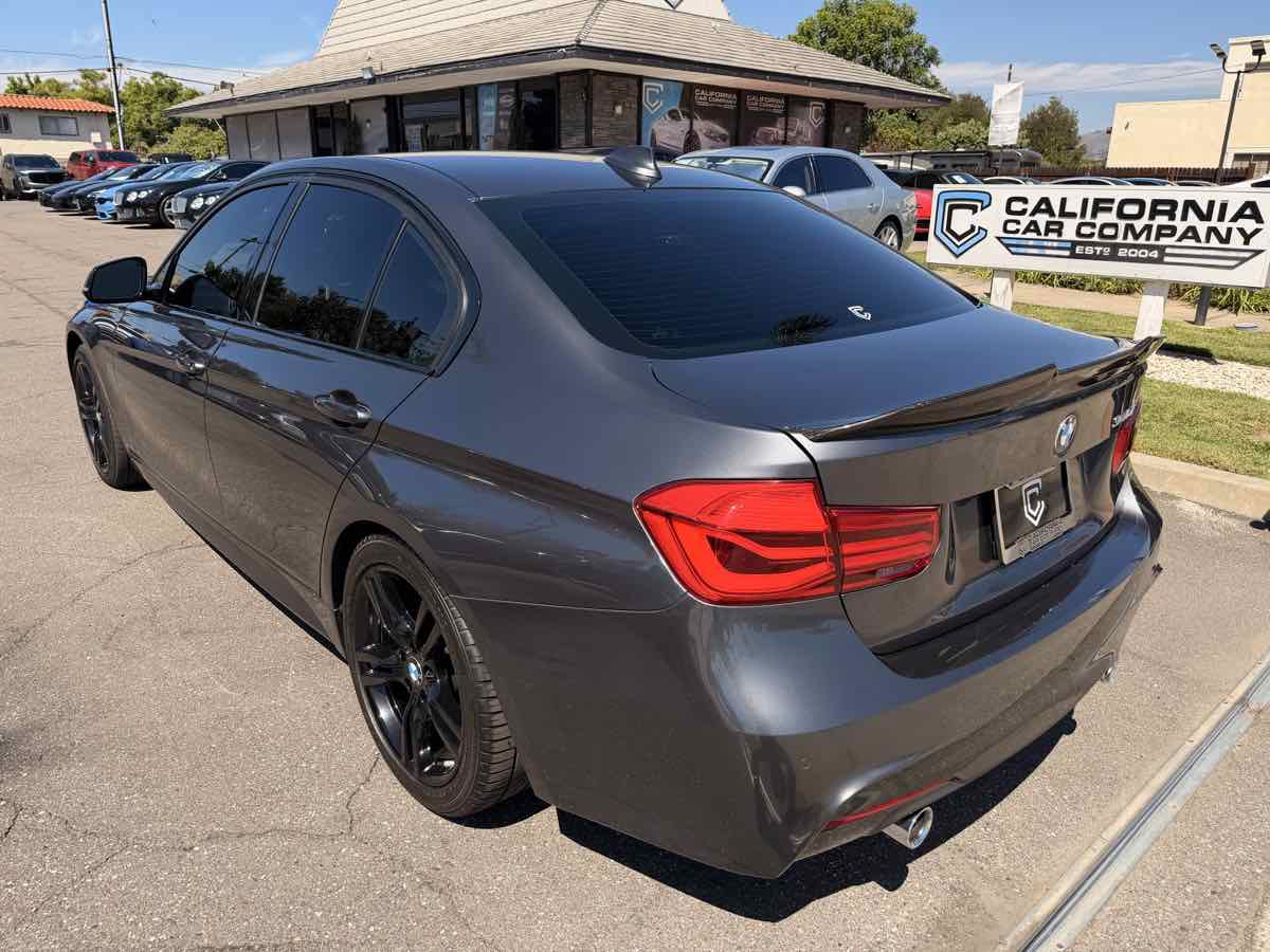 Used 2018 BMW 340i Sedan w/ Premium Package RWD image 3