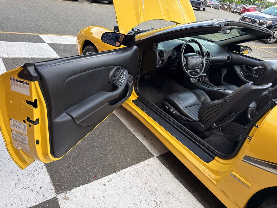 Used 2002 Pontiac Firebird Trans Am RWD image 34
