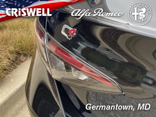 New 2025 Alfa Romeo Giulia AWD image 15