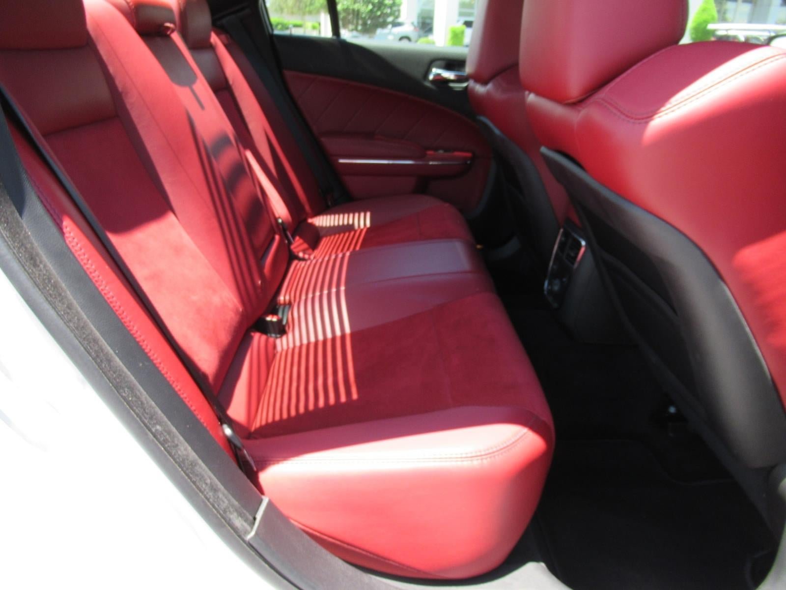 Used 2014 Dodge Charger R/T RWD image 30