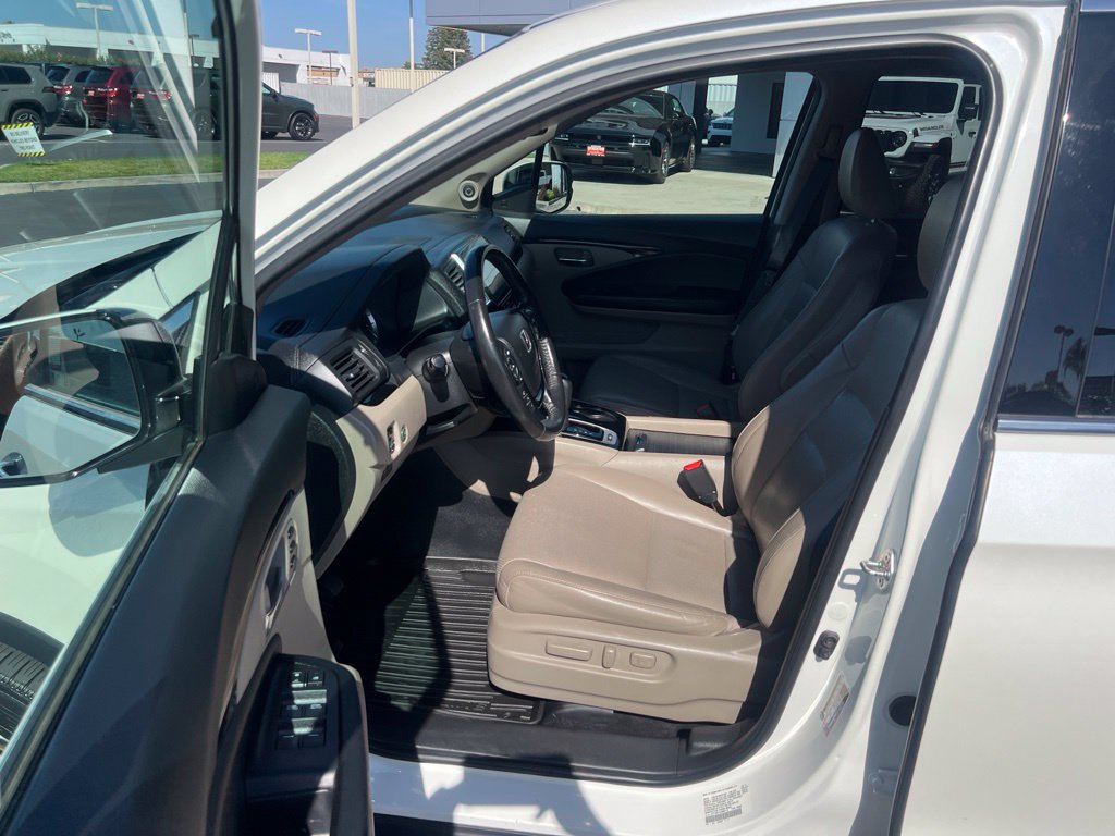 Used 2018 Honda Ridgeline RTL-E image 24