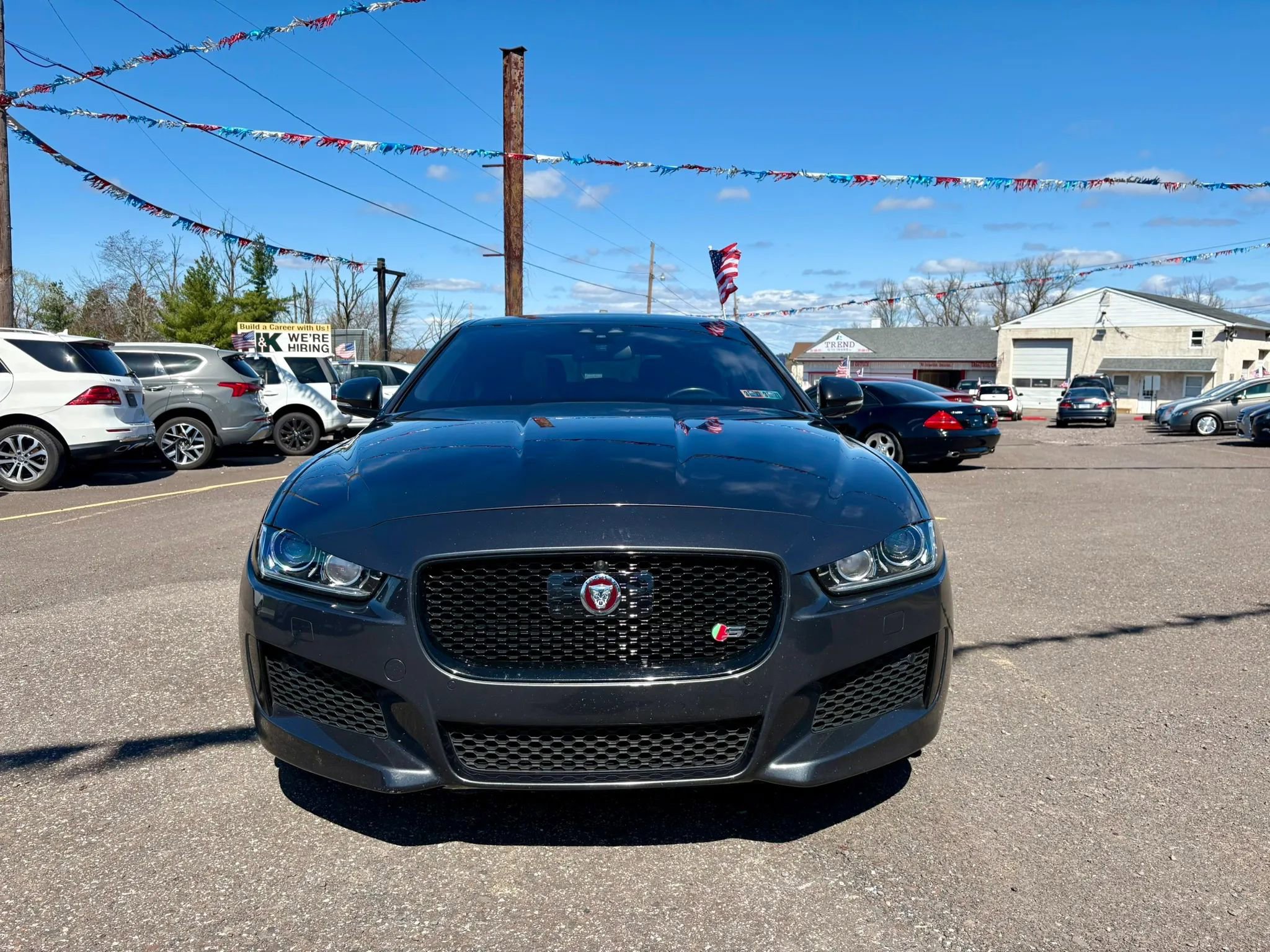 Used 2018 Jaguar XE S AWD/4WD image 8