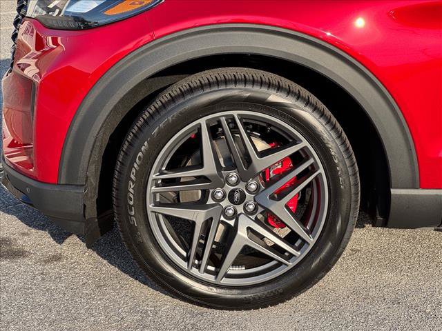 New 2026 Ford Explorer ST AWD/4WD image 10
