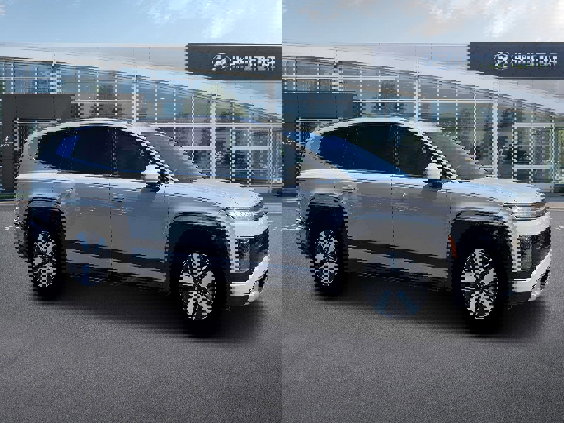 New 2026 Hyundai Ioniq 9 SEL w/ Tow & Go Package image 10