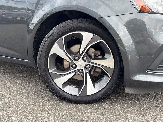 Used 2020 Chevrolet Sonic Premier FWD image 4
