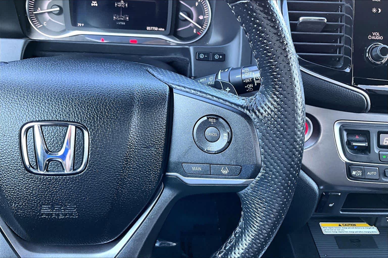 Used 2023 Honda Passport EX-L image 25