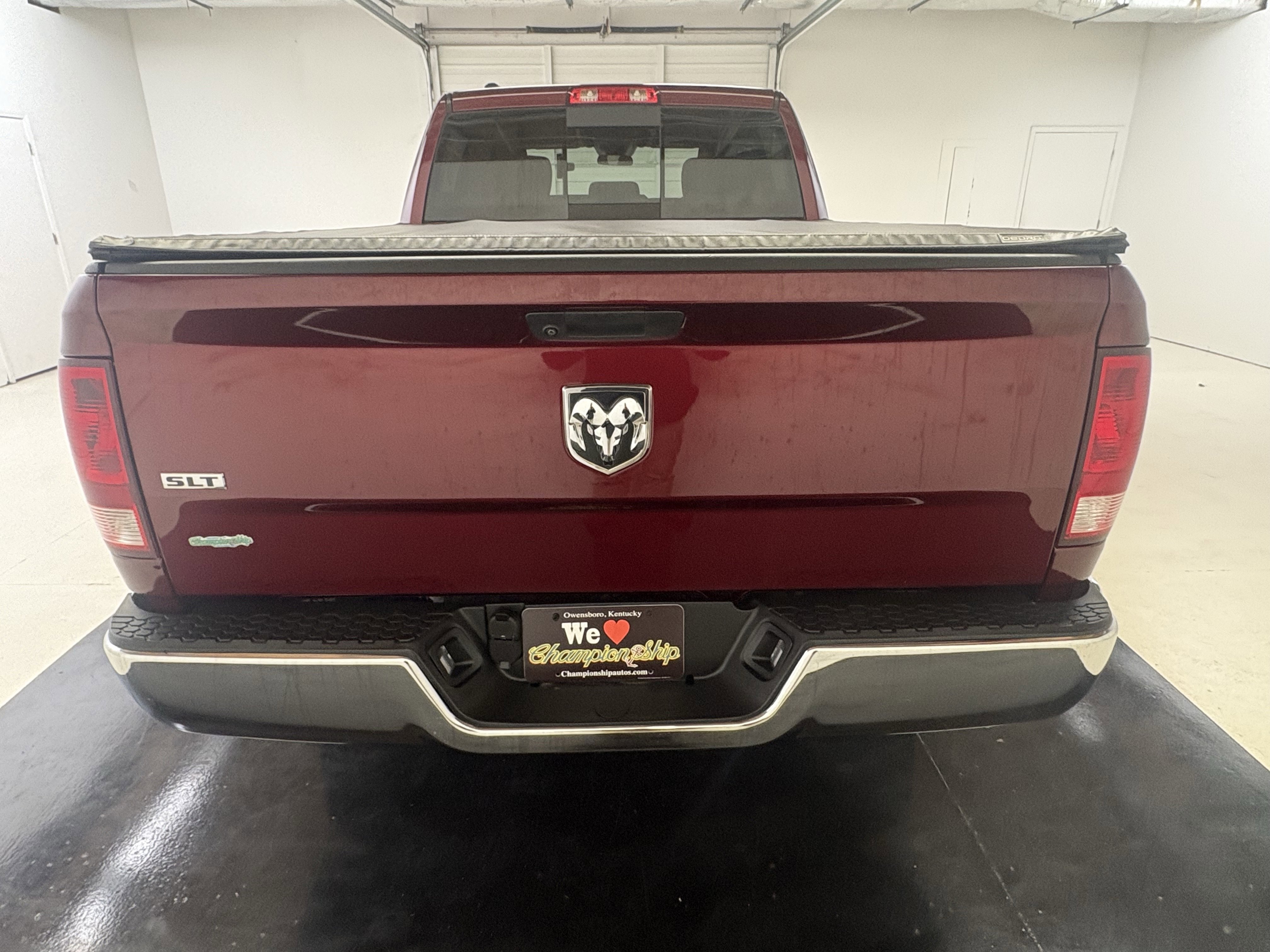 Used 2019 RAM 1500 Classic SLT RWD image 9