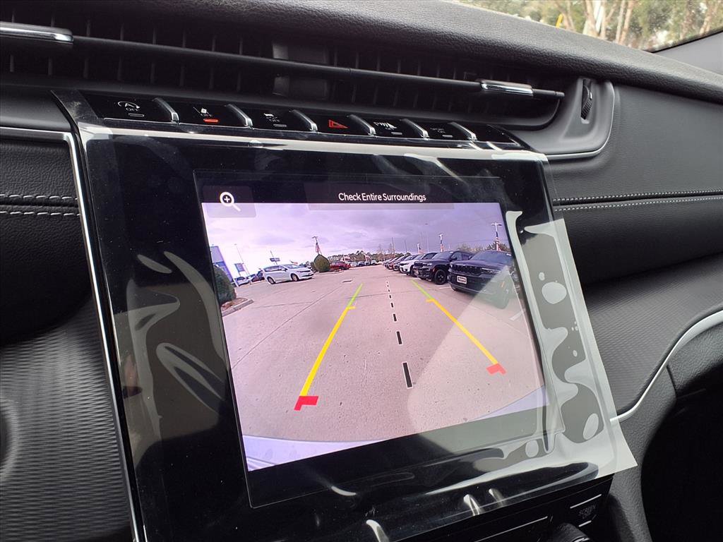 New 2025 Jeep Grand Cherokee Laredo X image 12