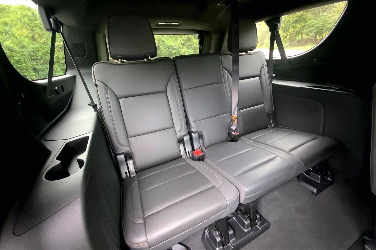 Used 2023 Chevrolet Suburban High Country w/ Premium Package AWD/4WD image 25