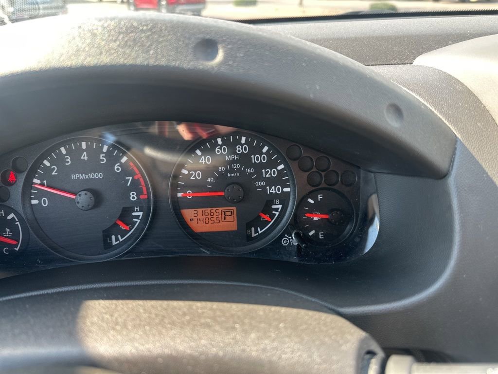 Used 2019 Nissan Frontier SV image 12