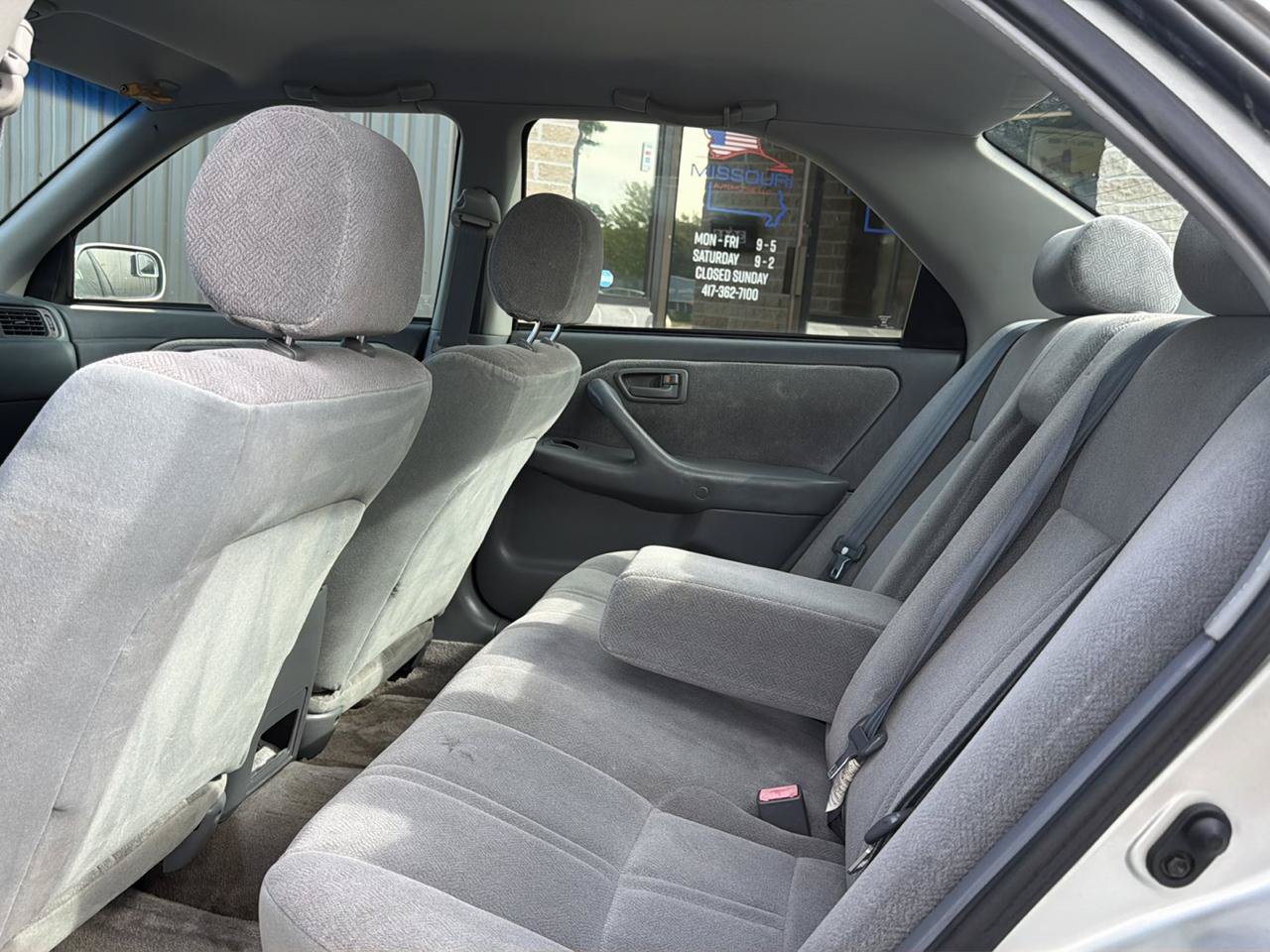 Used 2000 Toyota Camry CE FWD image 15