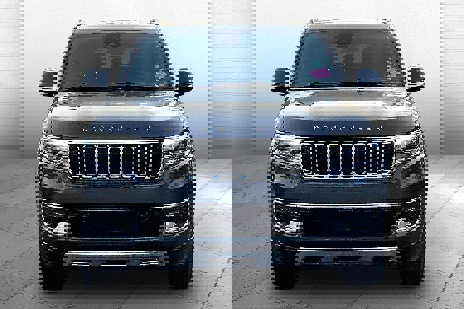 Used 2022 Jeep Wagoneer Series III image 2