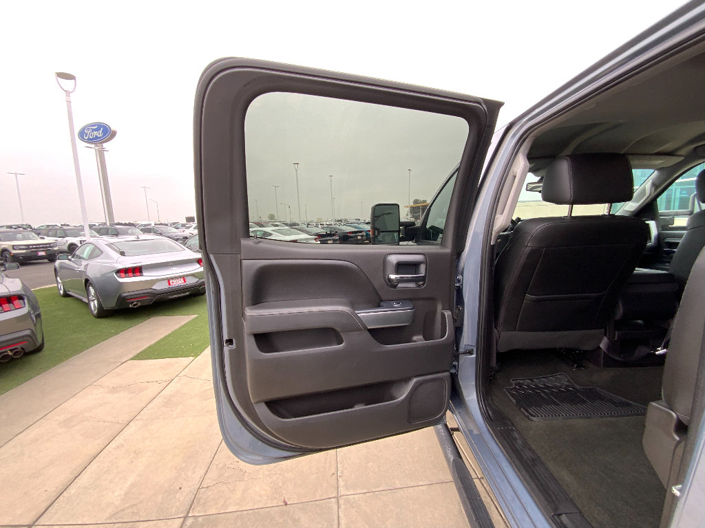 Used 2016 Chevrolet Silverado 2500 LT w/ LT Convenience Package image 19