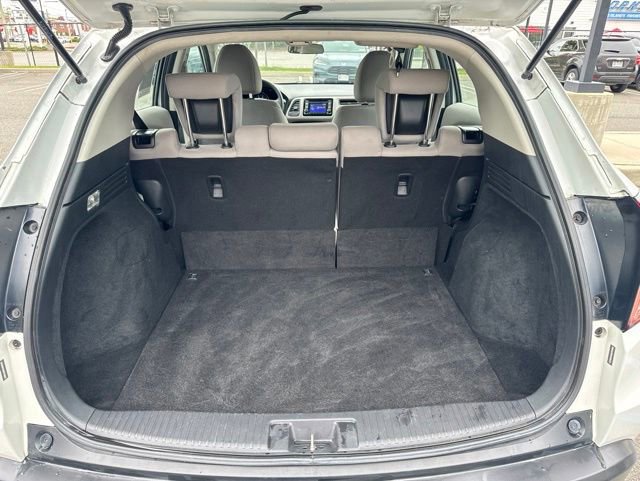 Used 2016 Honda HR-V LX image 23