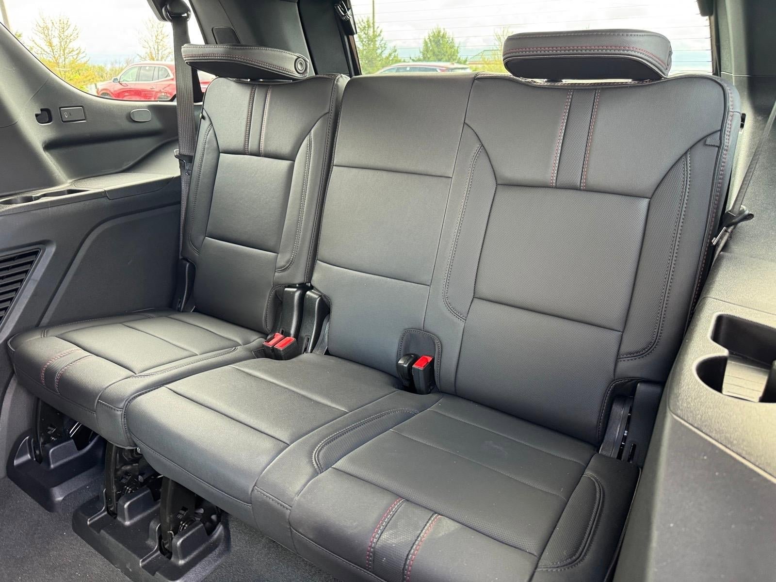Used 2025 Chevrolet Tahoe RST w/ Comfort Package AWD/4WD image 7