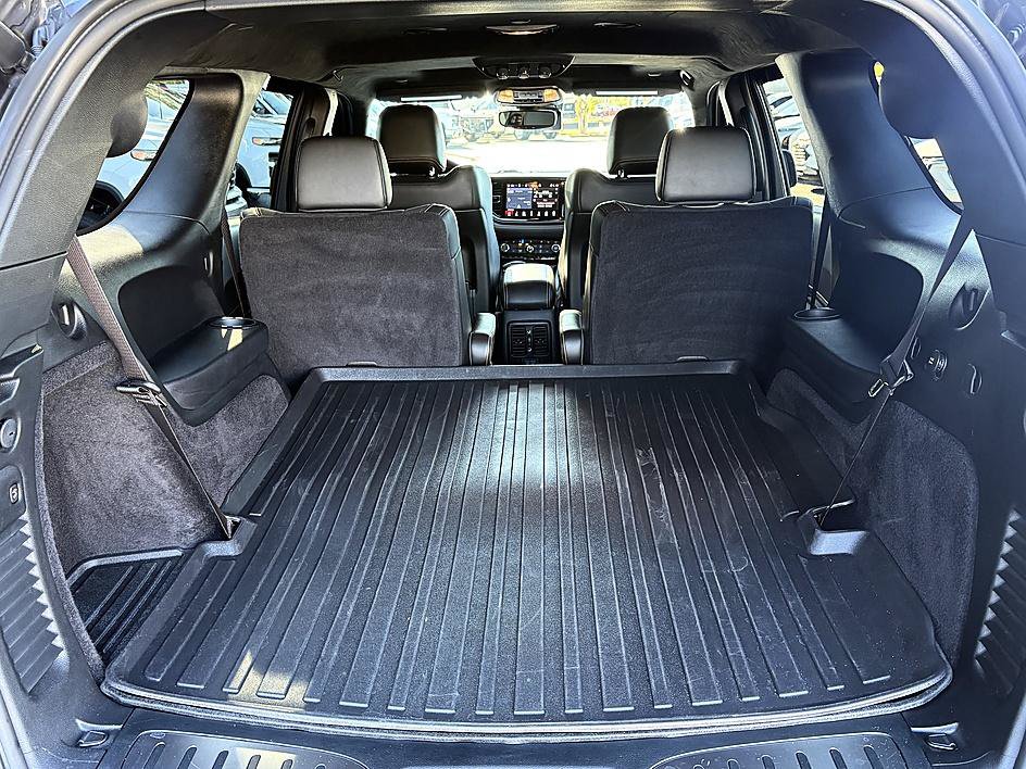 Used 2025 Dodge Durango R/T AWD/4WD image 11