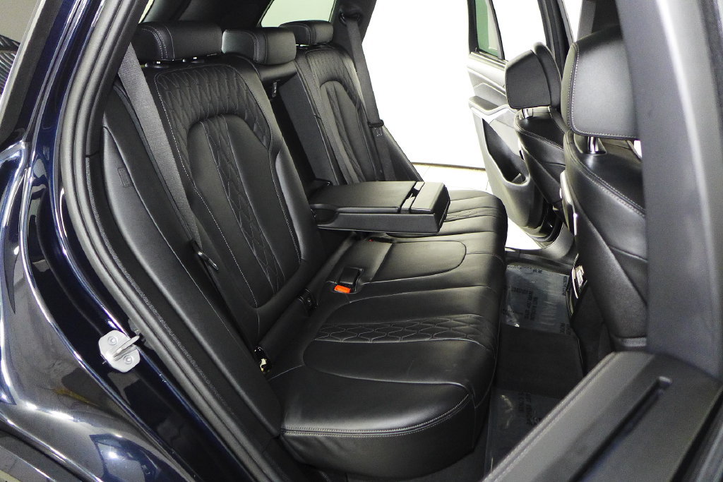 Certified 2024 BMW X5 xDrive50e w/ M Sport Package AWD/4WD image 20