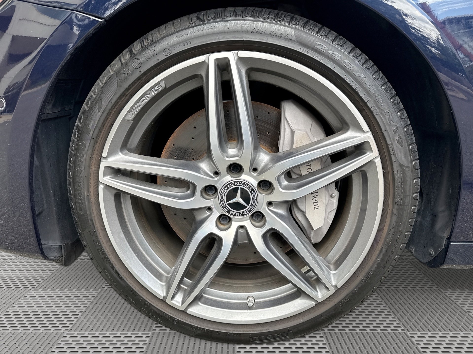 Used 2019 Mercedes-Benz E 300 w/ Premium 1 Package image 19