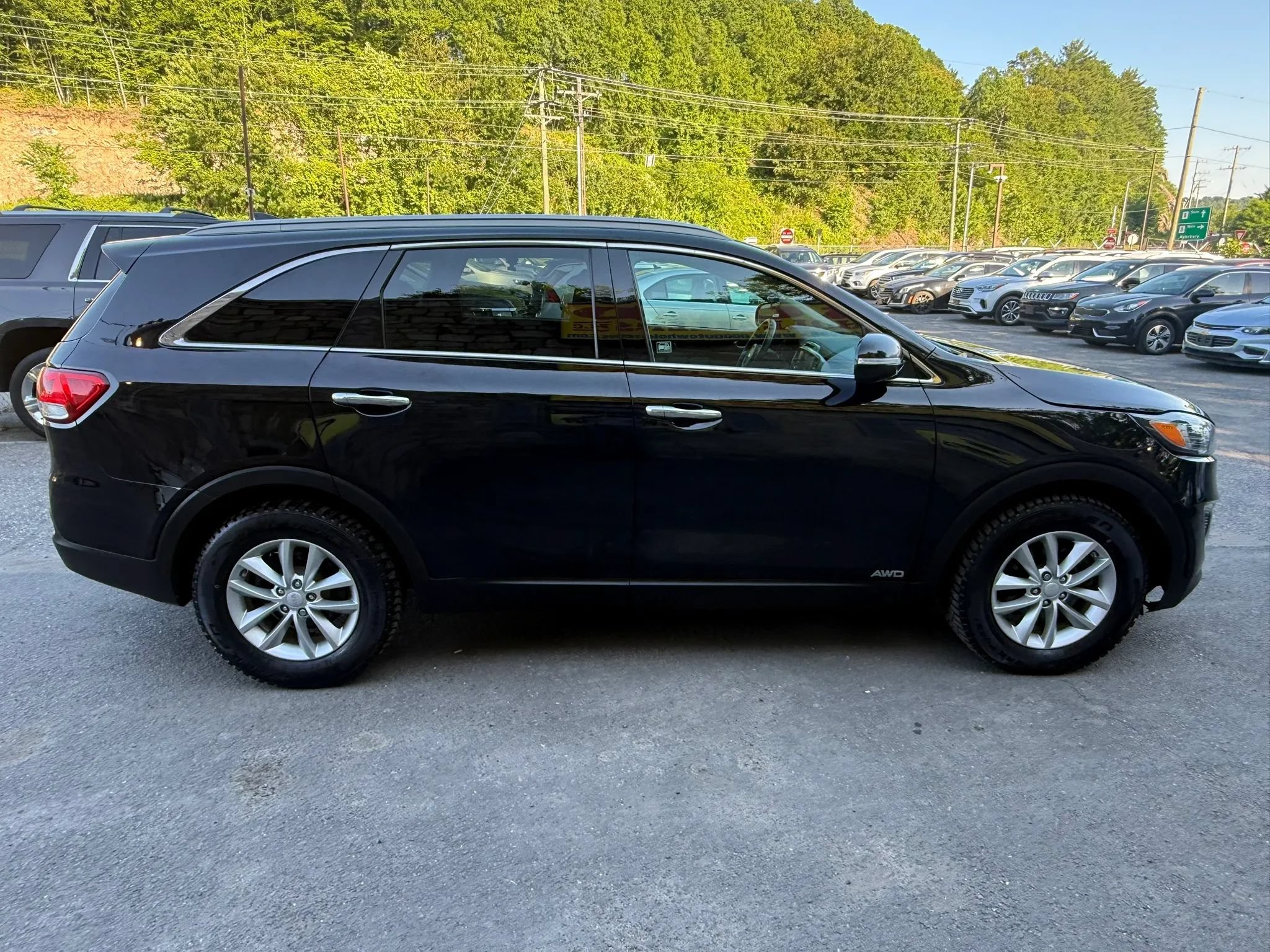 Used 2018 Kia Sorento AWD image 3