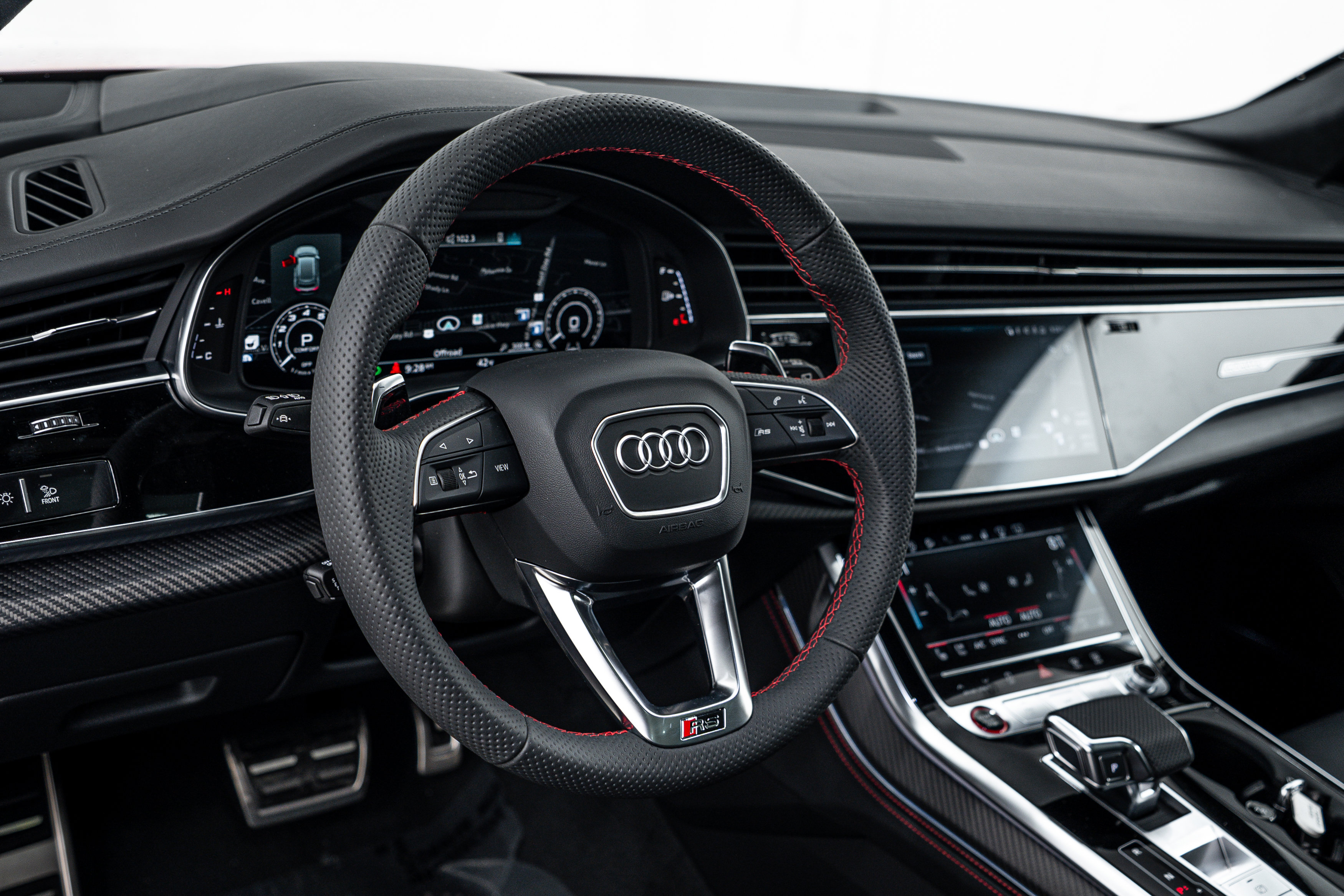 New 2026 Audi RS Q8 performance image 10