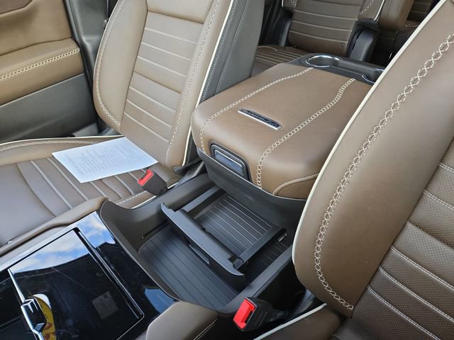 Used 2025 GMC Yukon Denali Ultimate w/ LPO, Floor Liner Package image 23