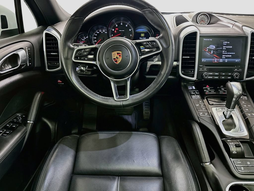 Certified 2018 Porsche Cayenne Platinum Edition AWD/4WD image 23