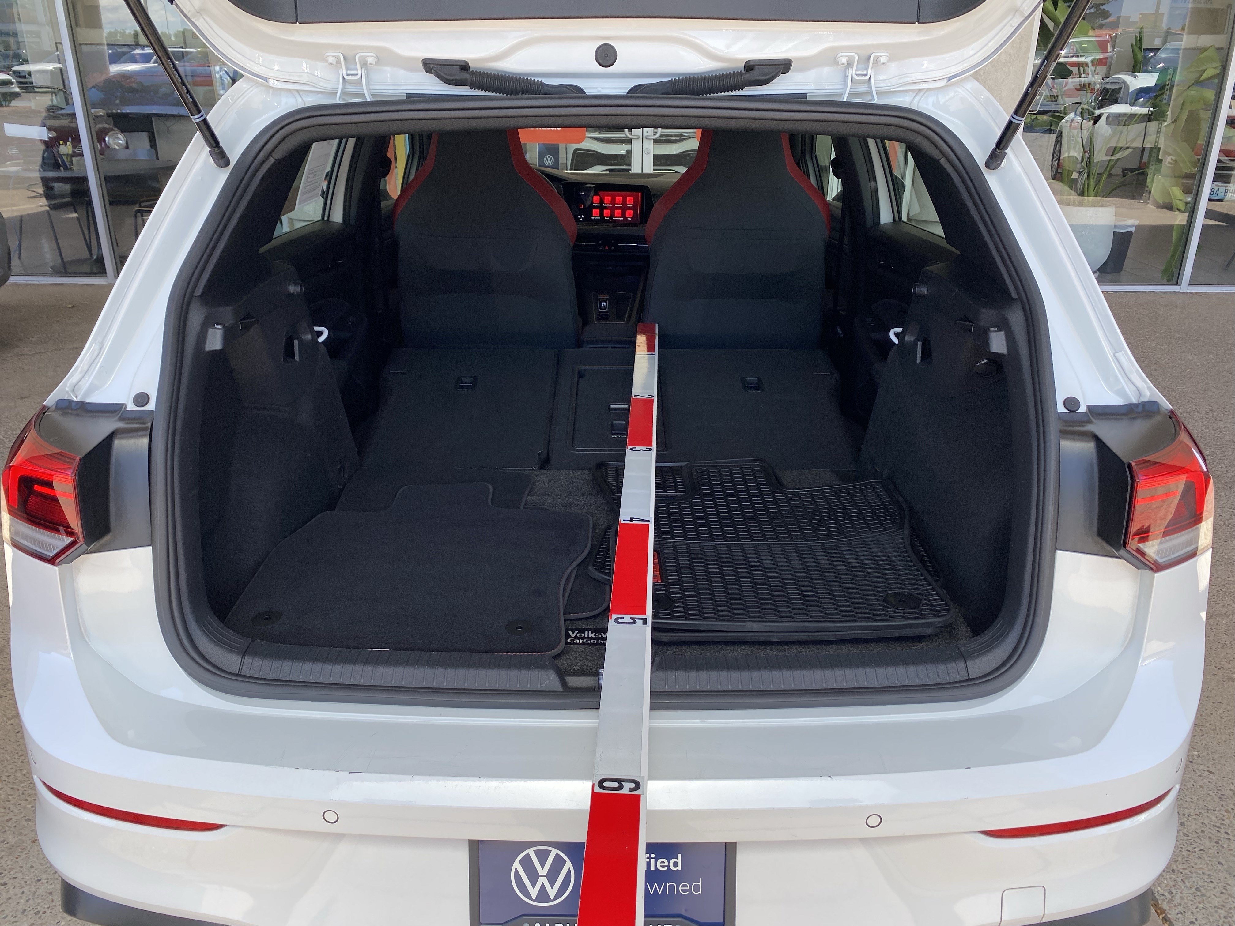 Certified 2022 Volkswagen GTI SE FWD image 19