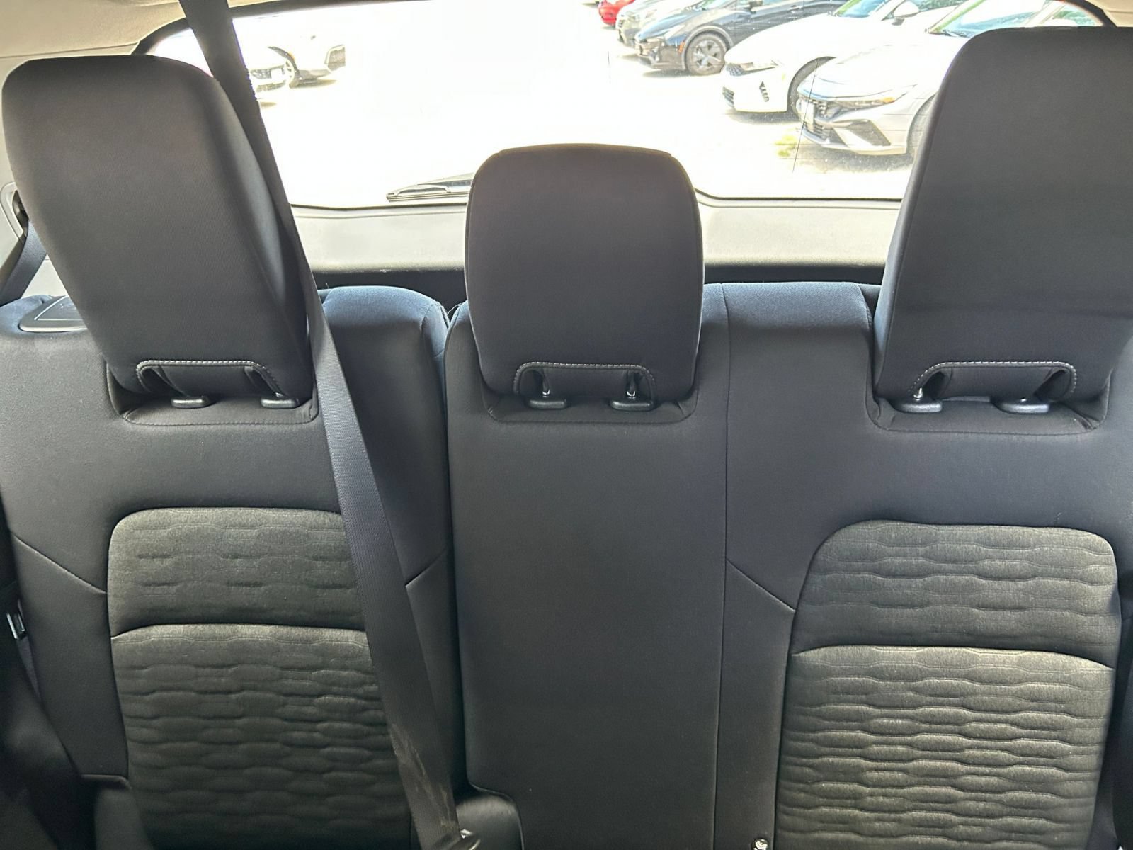 Used 2025 Nissan Pathfinder SV FWD image 25