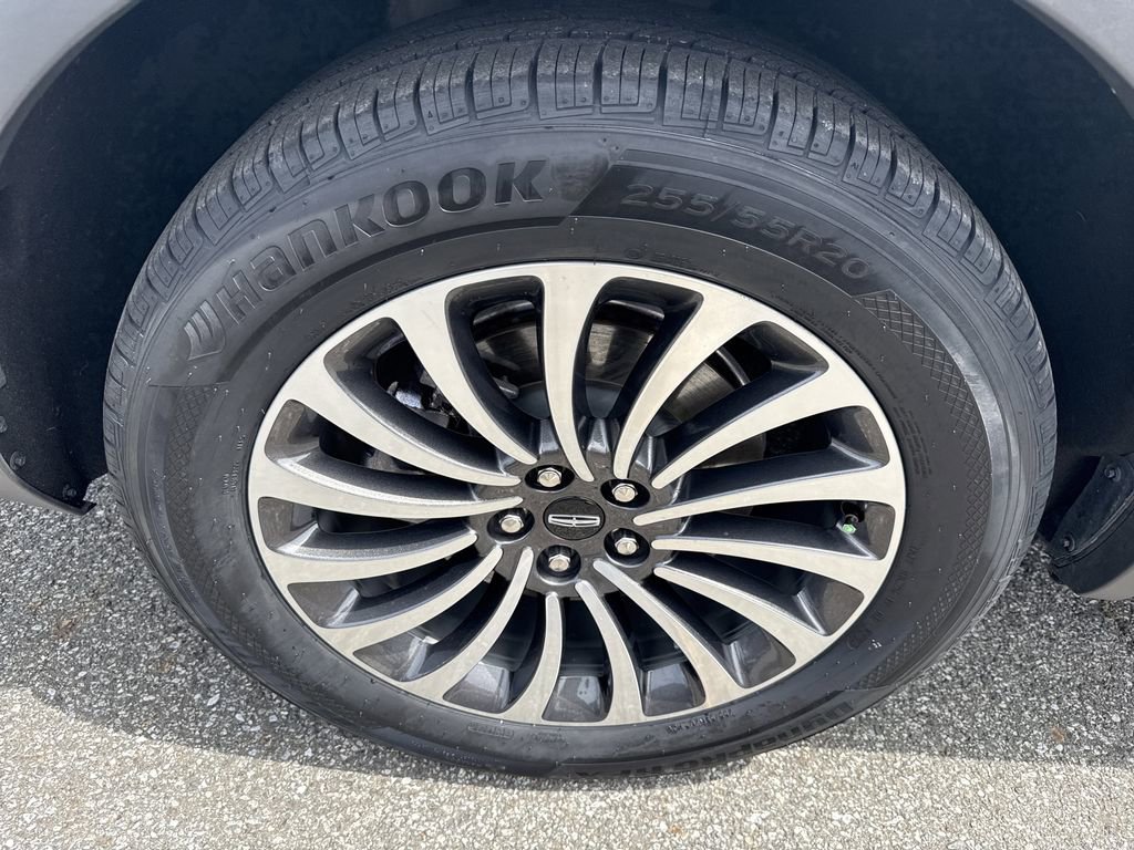 Used 2023 Lincoln Aviator Reserve image 18