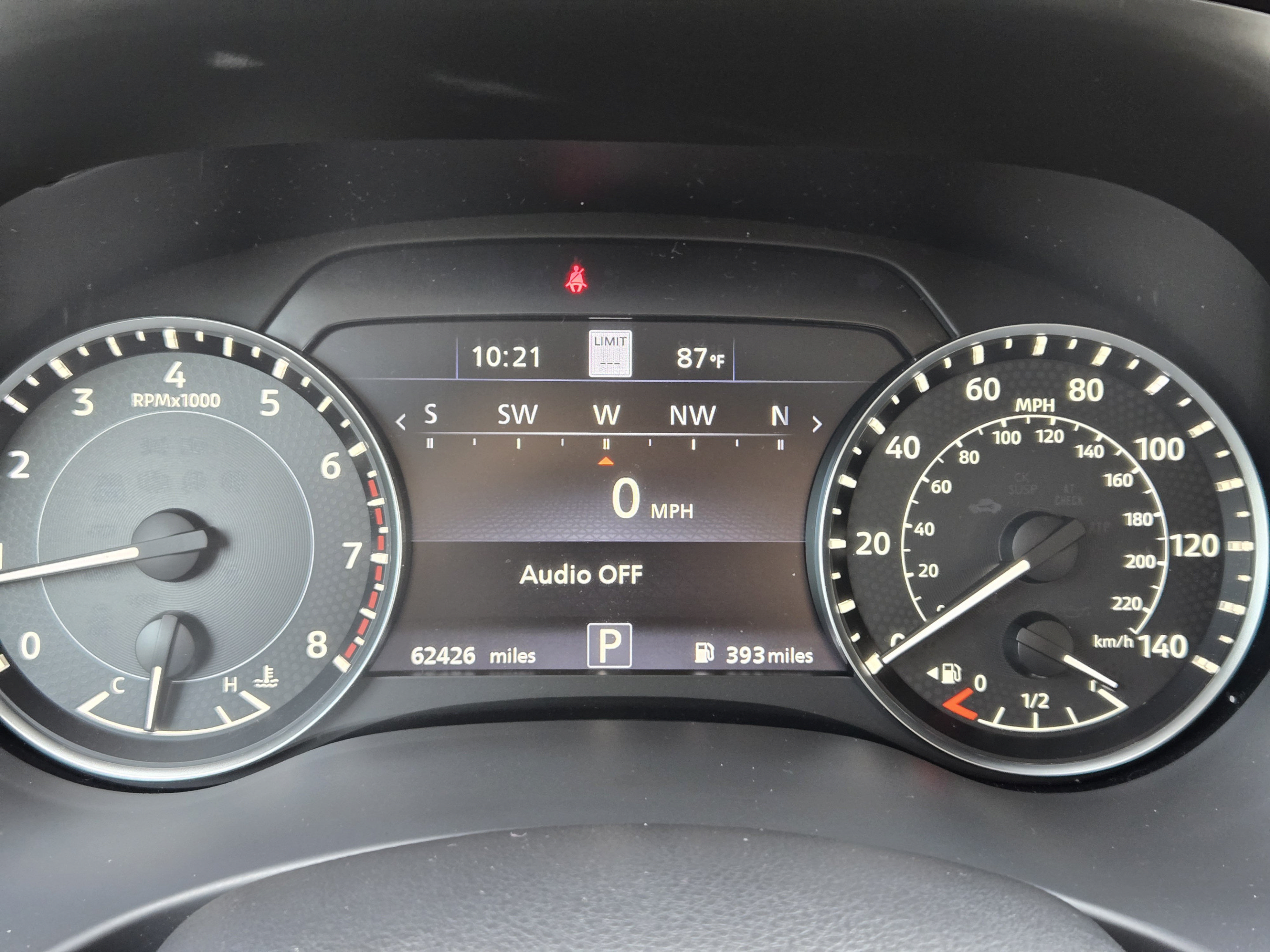 Used 2022 Nissan Armada Platinum RWD image 11