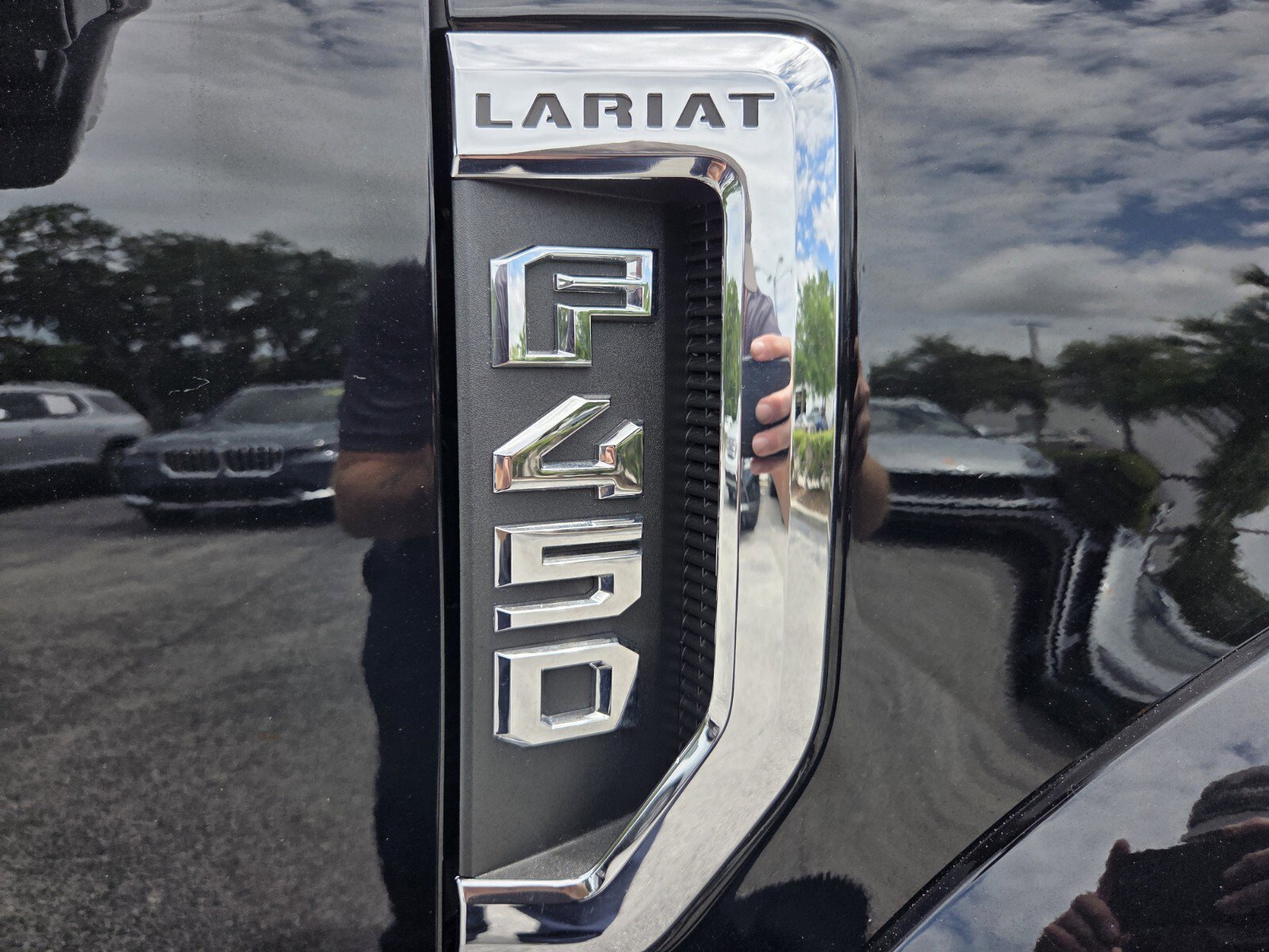 Used 2022 Ford F450 Lariat w/ Lariat Ultimate Package image 17