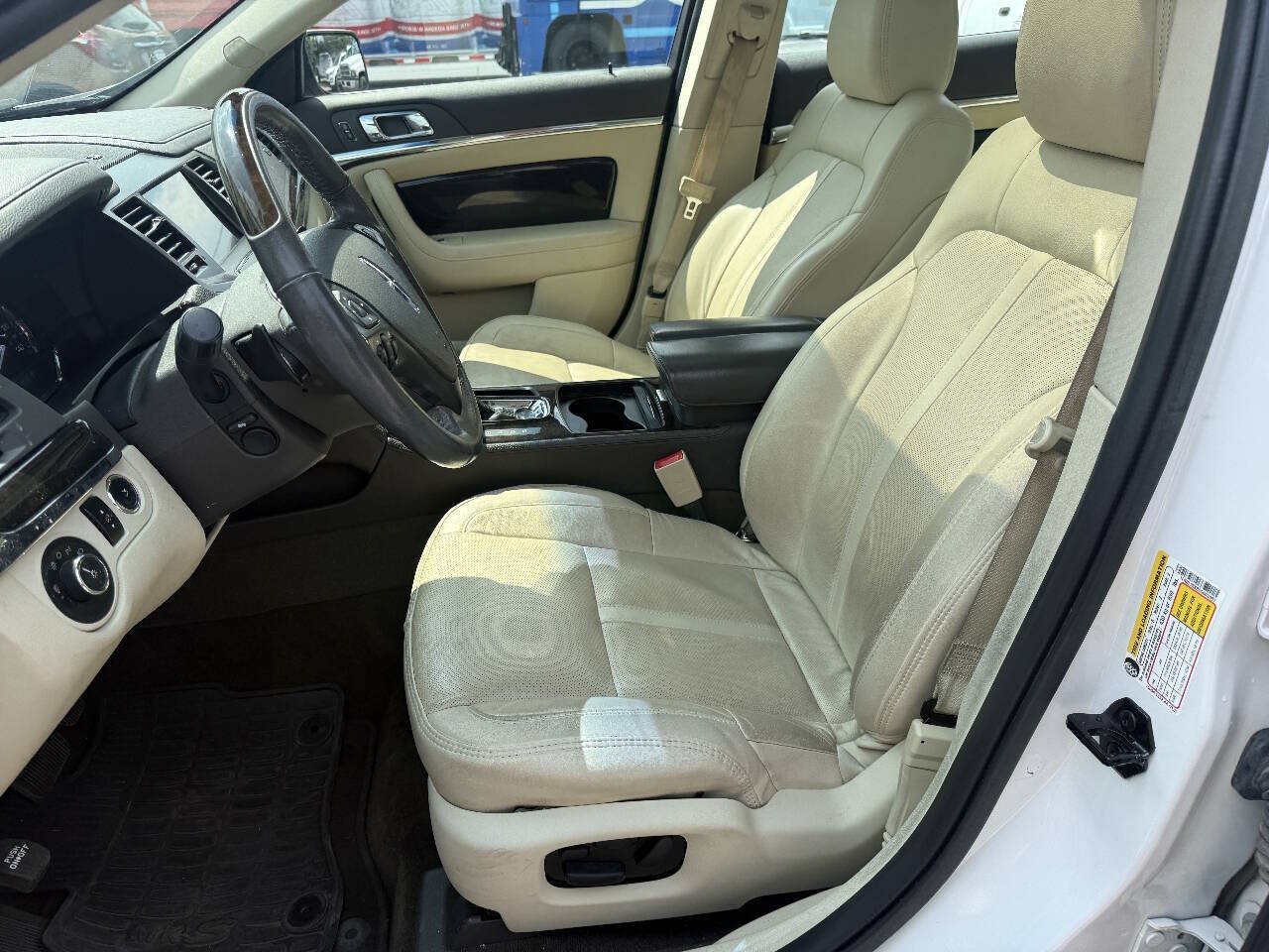 Used 2016 Lincoln MKS AWD w/ Equipment Group 101A image 23