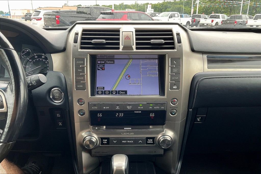 Used 2020 Lexus GX 460 Premium w/ Premium Package AWD/4WD image 23