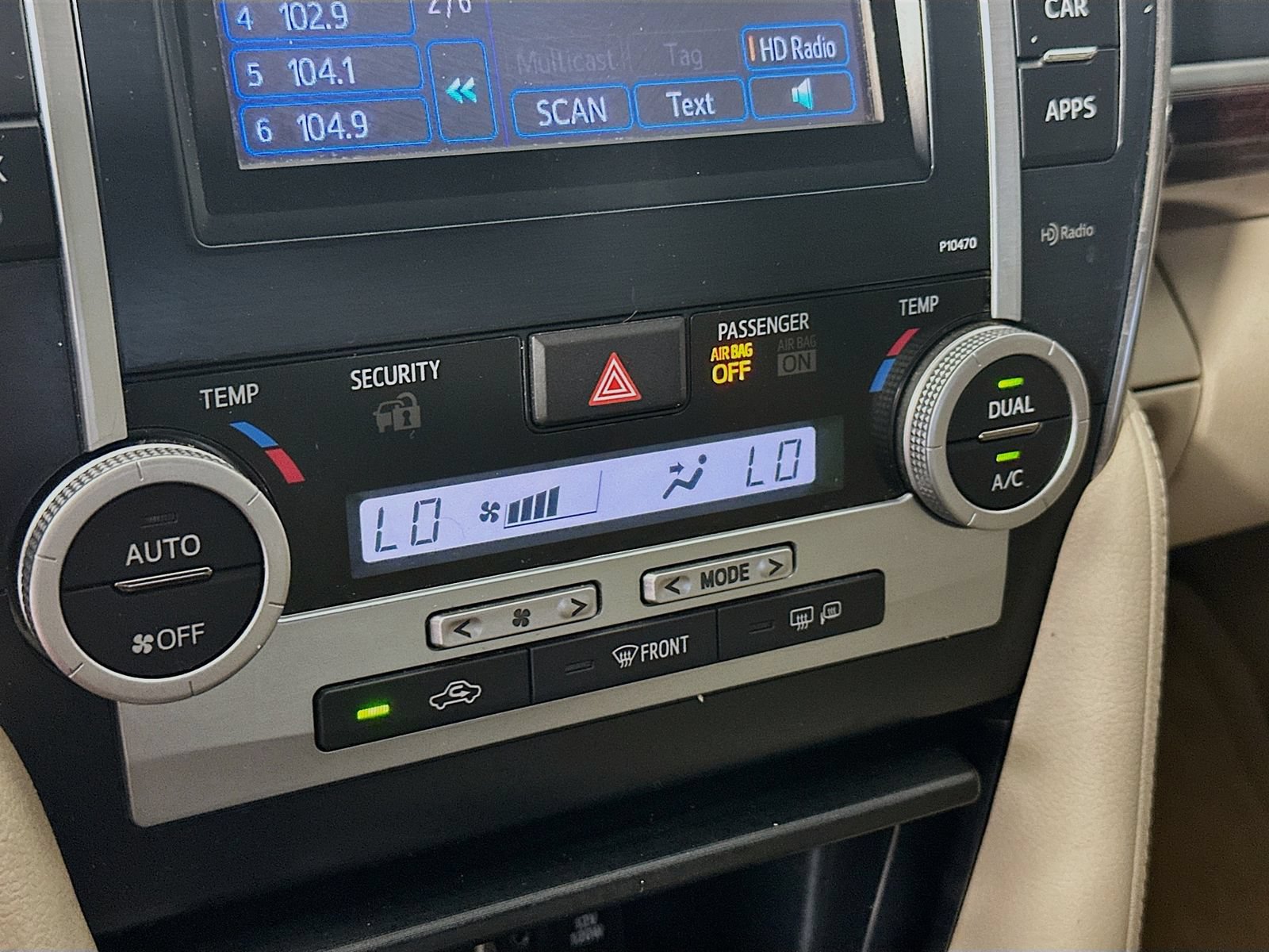 Used 2014 Toyota Camry XLE FWD image 15
