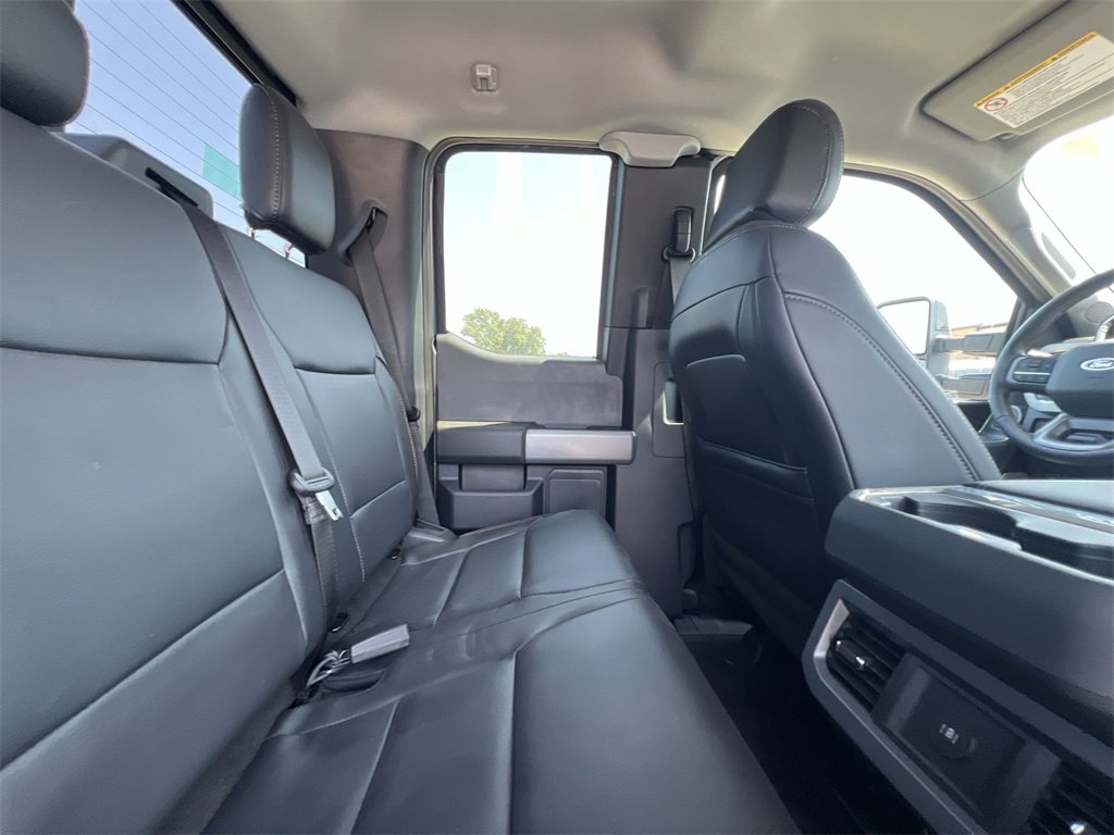 Used 2024 Ford F350 Lariat w/ Sport Appearance Package image 14