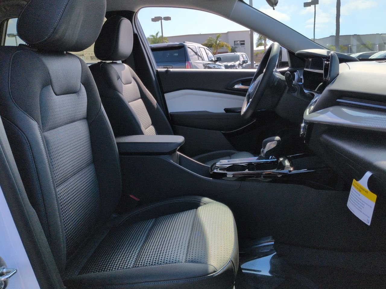 New 2026 Chevrolet Trax LT w/ Driver Confidence Package FWD image 29