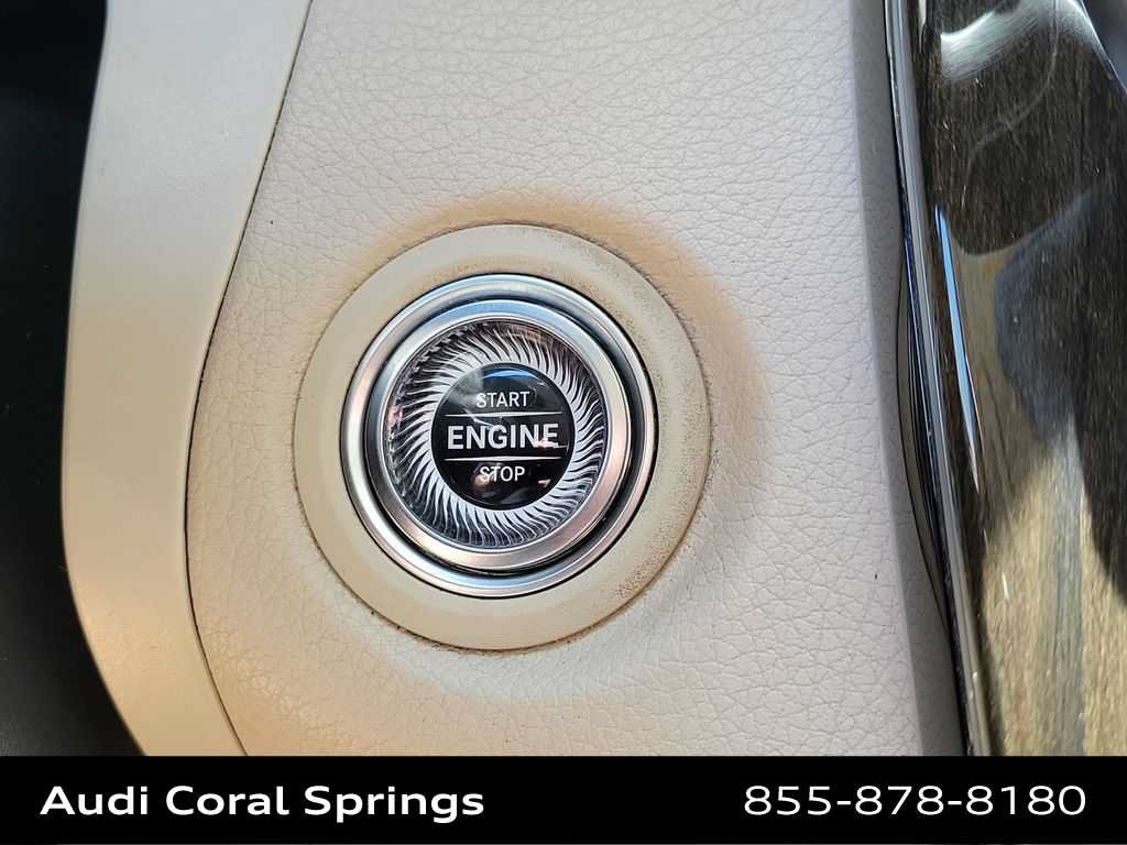 Used 2020 Mercedes-Benz GLC 300 image 19