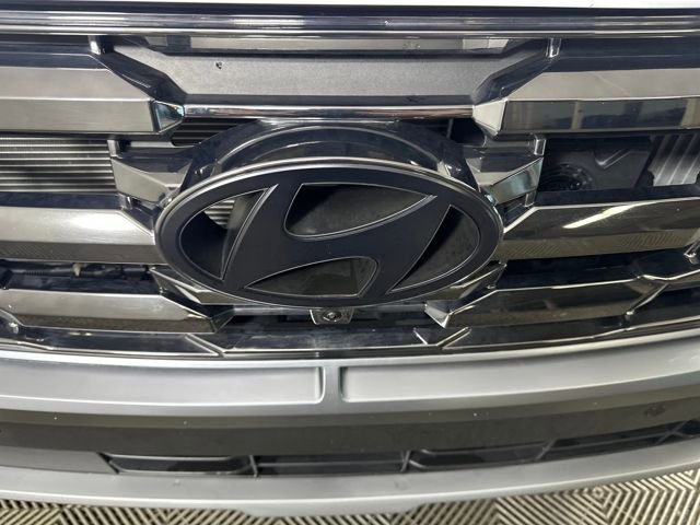 Certified 2025 Hyundai Tucson Limited image 9
