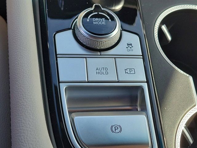 Used 2025 Genesis G70 2.5T RWD image 29