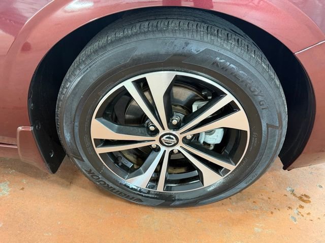 Used 2023 Nissan Sentra SV w/ All-Weather Package image 8