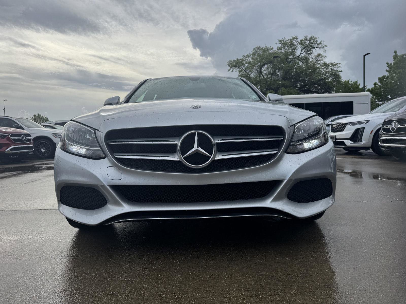 Used 2018 Mercedes-Benz C 300 4MATIC Sedan image 2