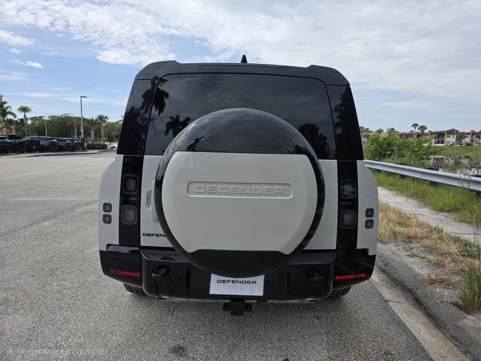 New 2026 Land Rover Defender 130 X-Dynamic SE AWD/4WD image 6