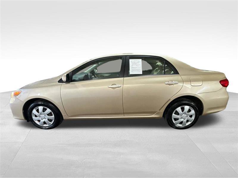Used 2011 Toyota Corolla LE FWD image 8